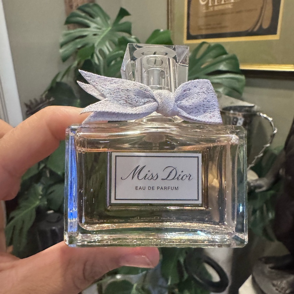 Miss Dior Eau de Parfum by Christian Dior – 50ML / 1.7OZ ✨